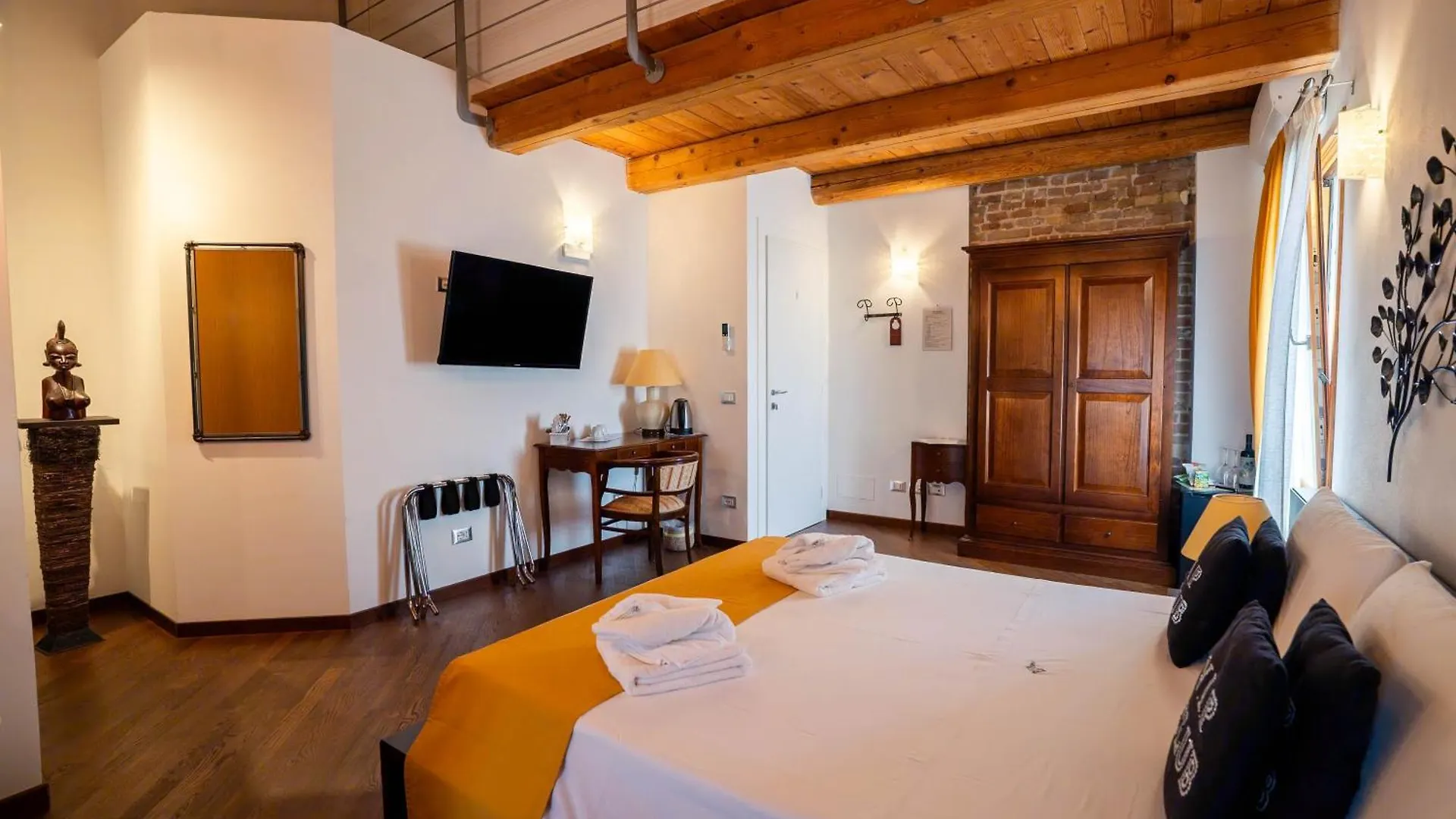Resort Tenuta La Rotta - Rooms & Pool Rávena Pensión