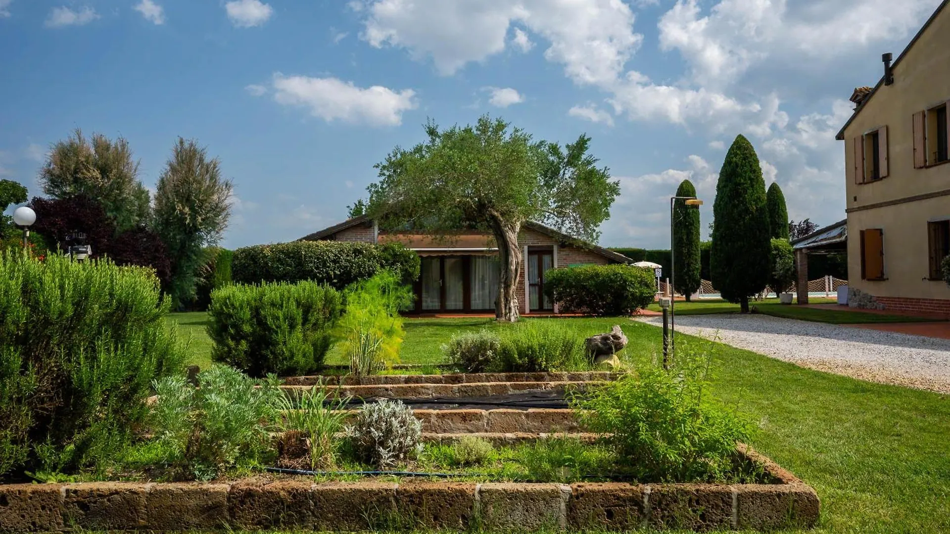 ゲストハウス Resort Tenuta La Rotta - Rooms & Pool ラヴェンナ